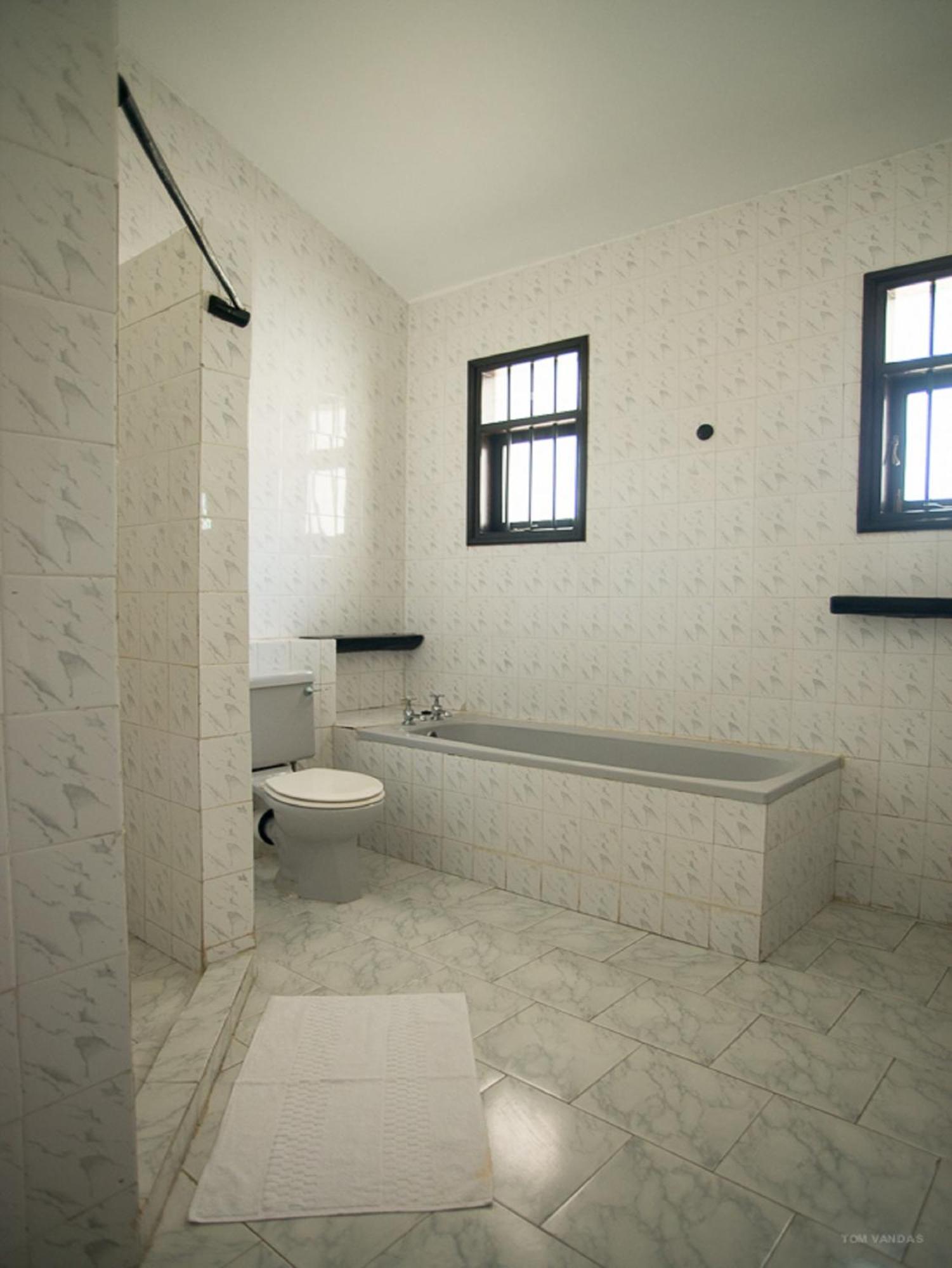 Bahari Dhow Beach Villas شاطئ دياني المظهر الخارجي الصورة